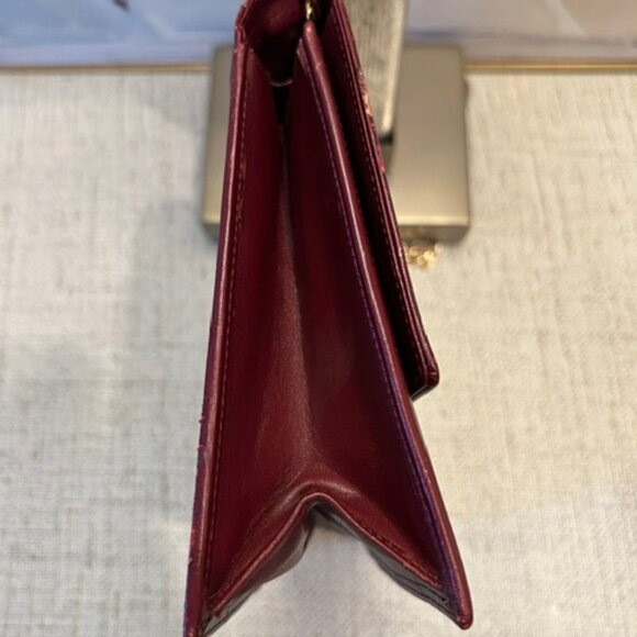 Givenchy Antigona Envelope Collection Bordeaux Leather Clutch - Picture 5 of 13